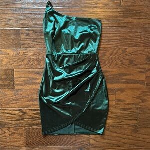 Green One-Shoulder Dress